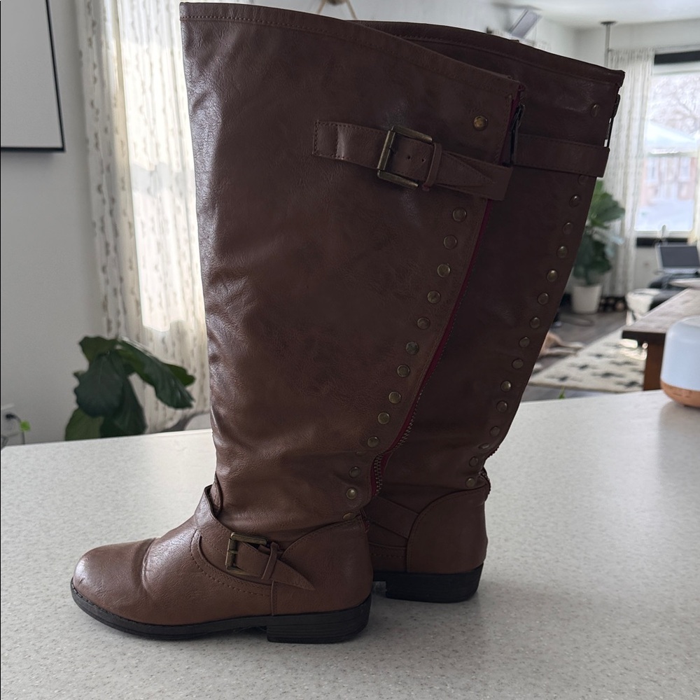 Women’s Brown Wide Calf Boots, 8